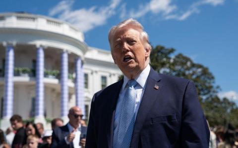 特朗普4月9日证实，他8日与内坦亚胡通电话，要求以方减少在黎巴嫩境内的军事行动。（彭博社）