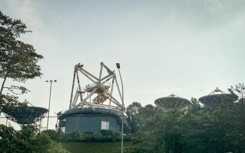 BKE两卫星天线盘功成身退 见证本地电信基础设施转型