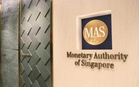 新加坡金管局要求银行加强网络防护 以应对人工智能风险