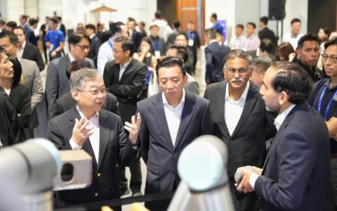 更新版海事科技与研究蓝图推出 新加坡未来五年投入逾1亿元推研发应用