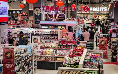 平价超市扩大价格冻结范围 逾300必需品截至5月底不涨价