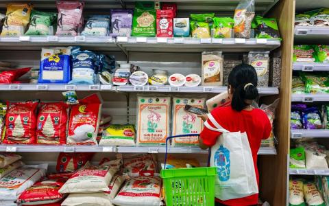 新加坡3月核心通胀率升至1.7% 分析师：通胀压力料扩大