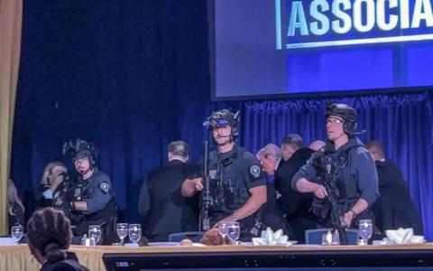 游戏开发师、天生的教师：白宫记者晚宴枪手是谁？