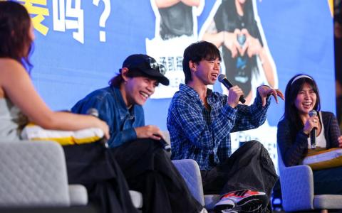 年轻创作者用华语拍视频 吸引年轻人学习华文华语