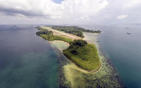 苏东岛填海造地已启动 岛上军用飞机跑道将延长