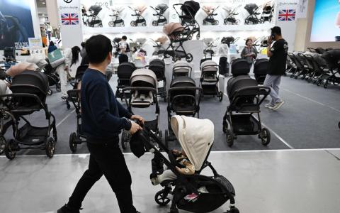 韩国是全球生育率最低的国家之一，但过去两年的生育率有所回弹。（法新社）