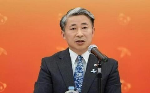 中国驻大阪总领事薛剑星期三（7月1日）在一场交流会上演说时，敦促日本端正中国观，改变现有对华政策。（取自中国驻大阪总领事馆官网）