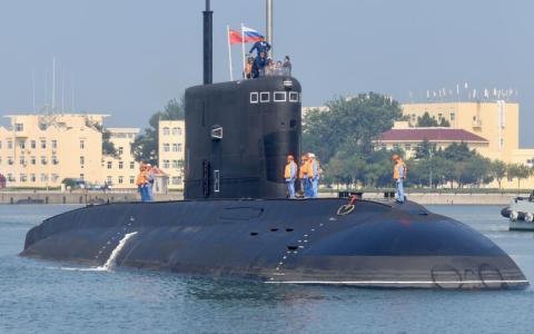 中俄将在青岛附近海空域举行联合演习 并赴太平洋海域联合巡航