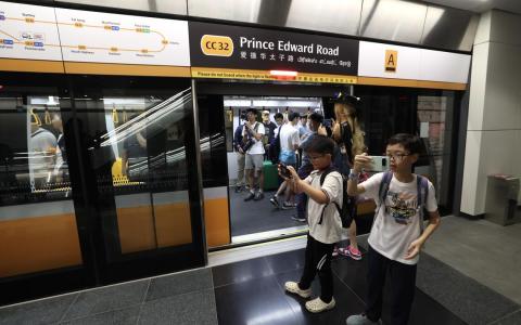 地铁环线终“闭环” 车程缩短有助省钱乘客考虑少开车