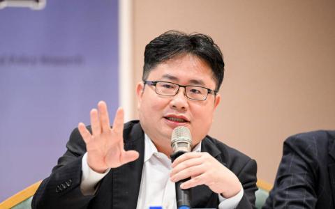 台籍日裔媒体人矢板明夫在台中遭袭，台湾总统府称，依法严查严办这一事件。（自由时报档案照）