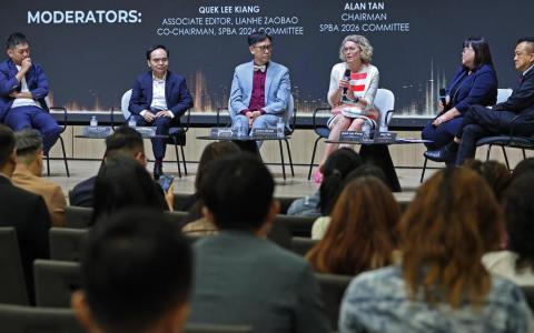 营销学教授：品牌要让人“搜得到” 更要让AI代理“找得到”