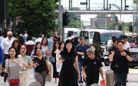 新援助惠及16万中小企业 聘本地员工最高可获2500元现金补助
