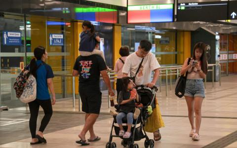 学者：福利加码有助消除育儿顾虑 但未必能拉提生育率