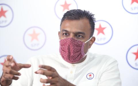 新加坡人民党波东巴西候选人乔立盟说，打从一开始就知道形势对他不利，因此对于败选并不失望，也呼吁支持者不要难过和遗憾。（陈来福摄）