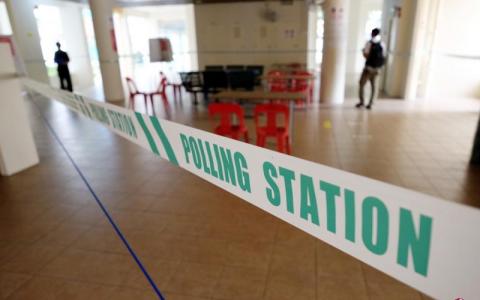 本届大选共有253万5565名选民投票，并出现4万5772张废票，废票率达1.81％。这比上届大选的2.05％，少了约0.2个百分点。（档案照）