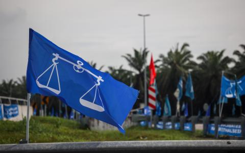 国阵最高理事会预计星期四（11月24日）下午3时召开会议。（叶振忠摄）