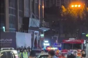 中国湖北省武汉市花楼街发生汽车撞人事件，七人受伤。网传视频显示，事故现场一片狼藉。（互联网视频截图）