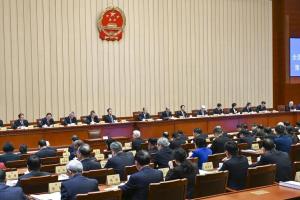 中国全国人大常委会会议星期六（12月27日）在京闭幕，会议公告公布多项人事任免。（新华社）