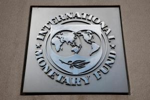 国会在星期三（2月4日）通过两项动议，支持国际货币基金组织（IMF）的减贫与增长基金。（路透社）