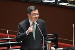 台湾行政院发言人李慧芝星期三（3月4日）说，立法院1月底通过的《党产条例》、《卫星广播电视法》与《立法院组织法》修正案内容皆严重悖离宪法原则，行政院长卓荣泰决定不予副署。（自由时报档案照）