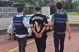 被告朱伟龙在马国落网后，于2025年2月28日被引渡回新加坡面控，他不认罪，被裁定罪成后，星期四（6月25日）被判入狱四年半。（档案照片）