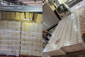 移民局从冷藏罗厘中搜出大批漏税香烟，男罗厘司机随即被捕。（取自移民与关卡局脸书）