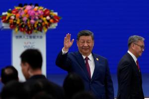 中国国家主席习近平预计今年9月访问美国，香港媒体分析，习近平届时可能一并访问加拿大。图为习近平7月17日在上海出席2026世界人工智能大会。（路透社）