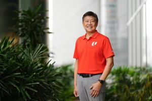 总理公署部长、职总秘书长黄志明说，毕业生如今面对的是一个由AI驱动、变化迅速的就业环境，职业发展路径不再像以往那般清晰稳定。职总接下来会通过职业展、就业指导等资源，更好地支持求职者。（档案照片）