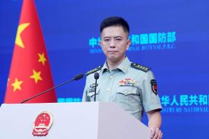 中国国防部新闻发言人陈曦星期五（8月7日）就近期涉军问题发布消息。（中国国防部官网）