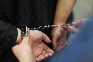 新加坡警察部队8月7日晚上发文告说，当局7月24日晚上7时45分接到报案，一名受害者称他在同月21日，停在克兰芝环路一座多层停车场的租赁汽车被偷走。（示意图）