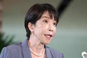 8月5日，日本首相高市早苗在东京首相官邸对记者讲话。（法新社）